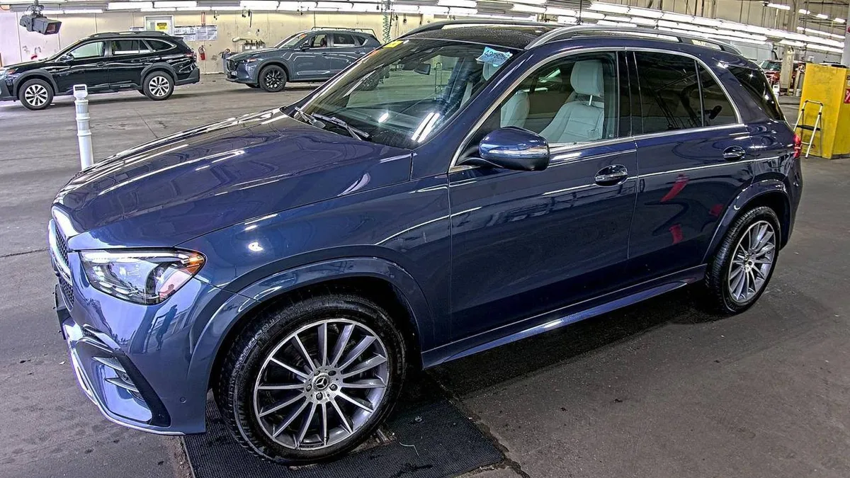 MERCEDES-BENZ GLE 450E 2024