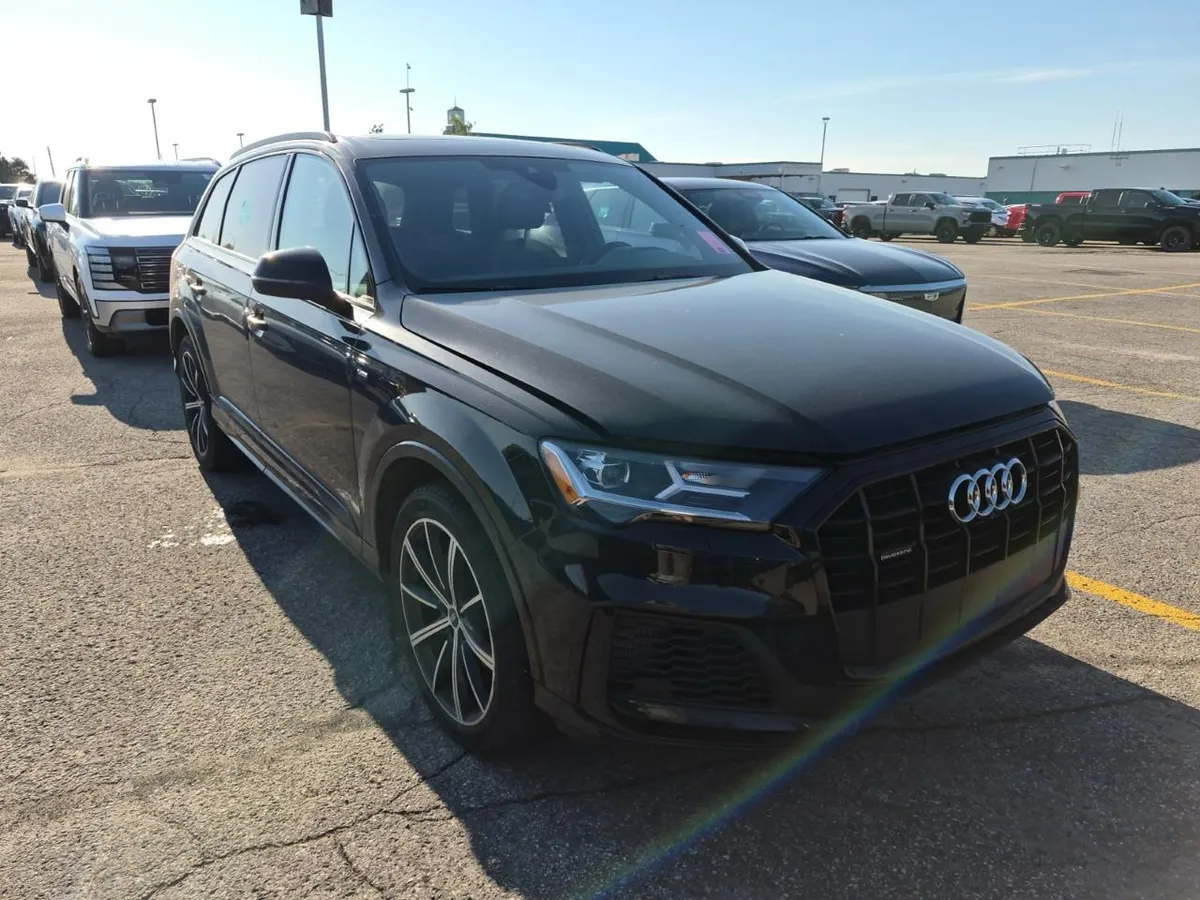AUDI Q7 KOMFORT 2022