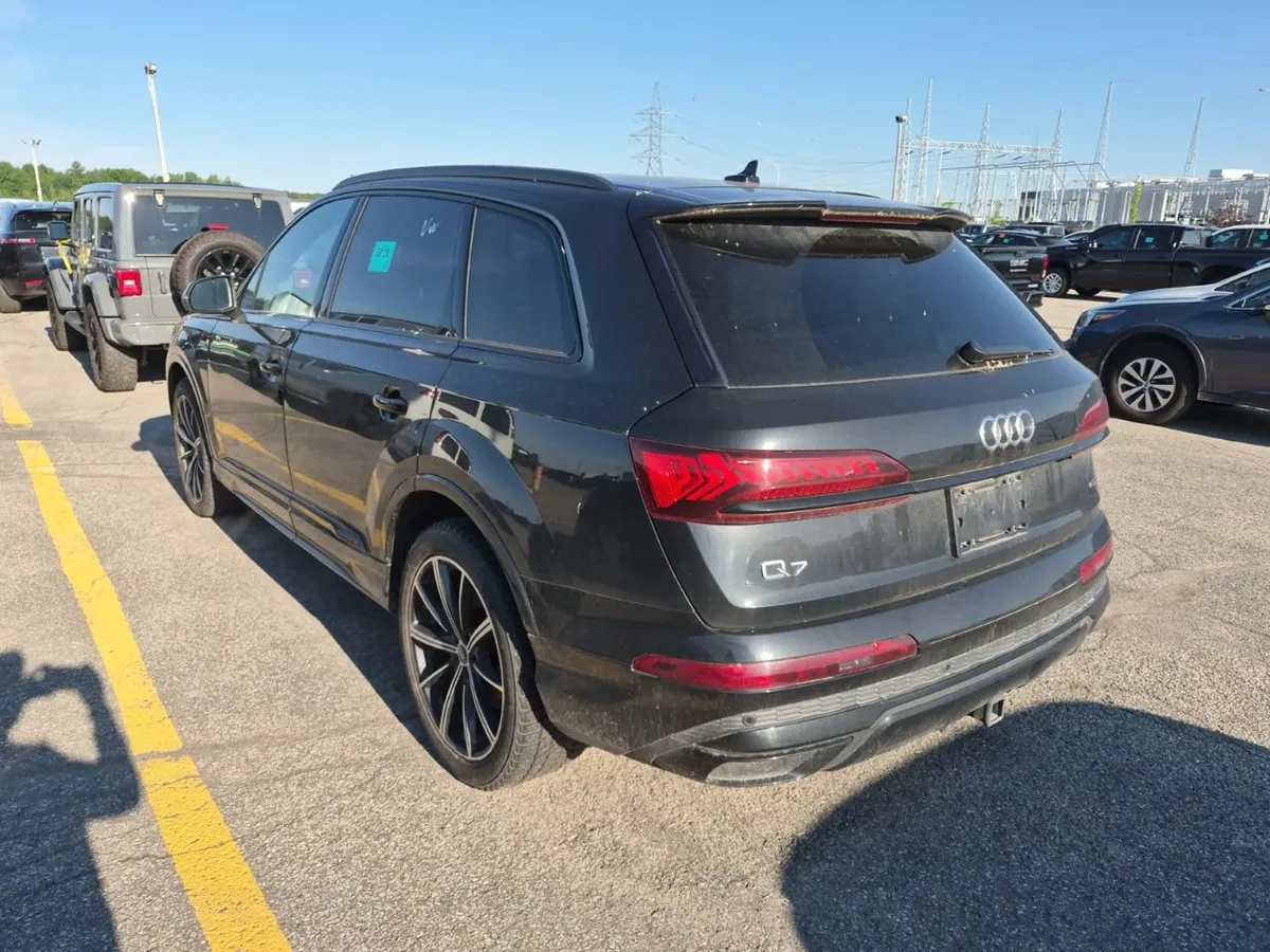 AUDI Q7 KOMFORT 2022