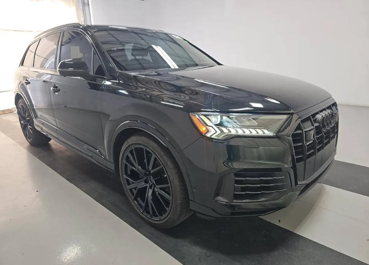AUDI Q7 PRESTIGE 2023