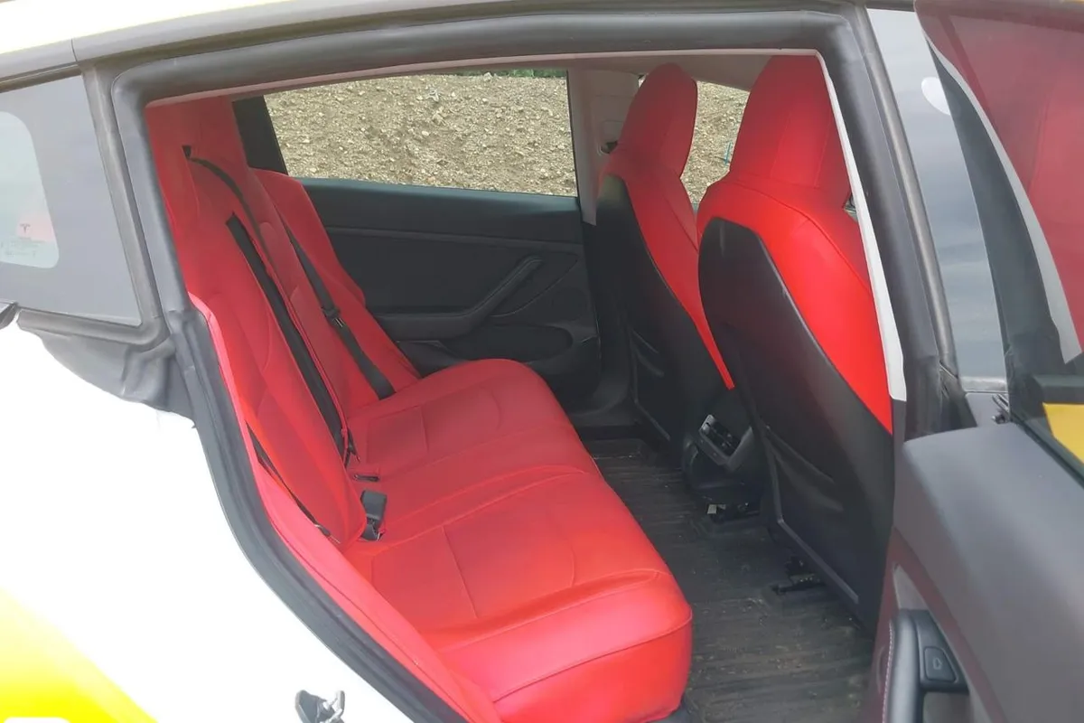 TESLA MODEL 3 SR+ ( ПАНОРАМА АВТОПИЛОТ КОЖАНЫЙ САЛОН ОБНОВЛЕННАЯ КОНСОЛЬ) 2021