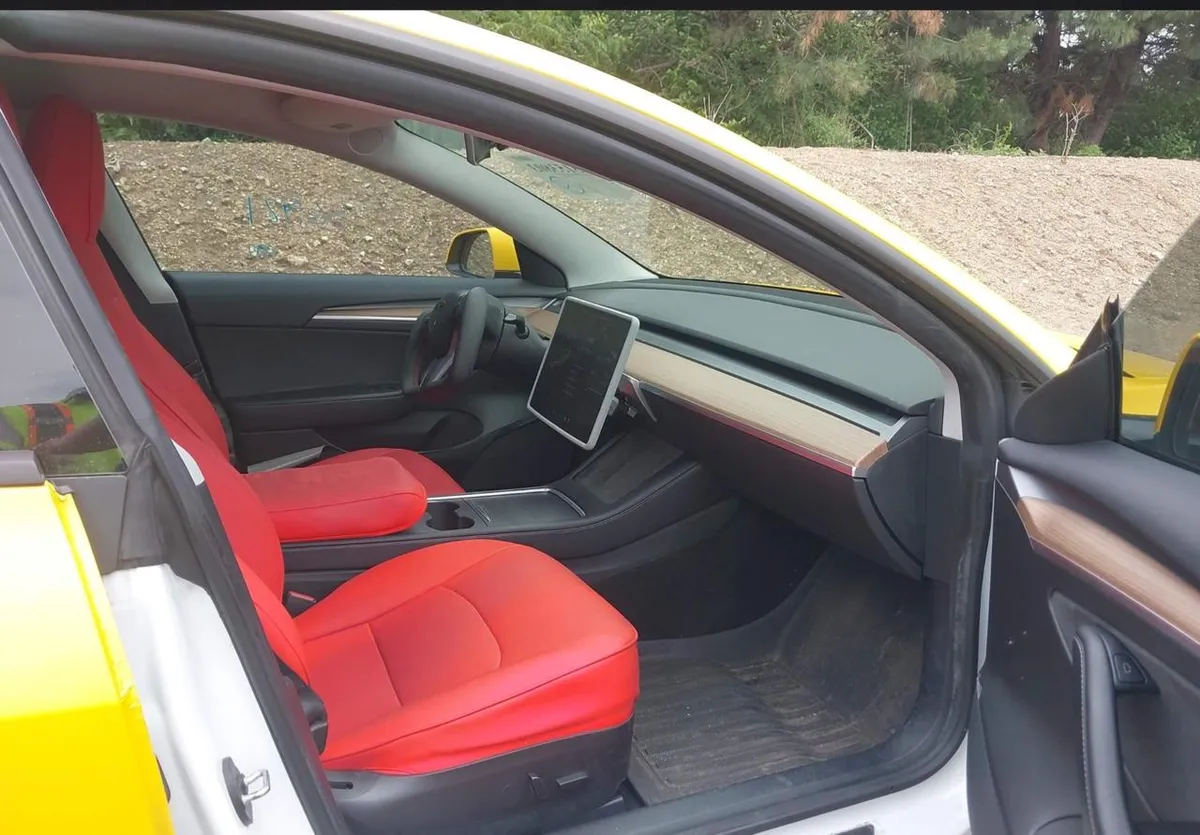 TESLA MODEL 3 SR+ ( ПАНОРАМА АВТОПИЛОТ КОЖАНЫЙ САЛОН ОБНОВЛЕННАЯ КОНСОЛЬ) 2021
