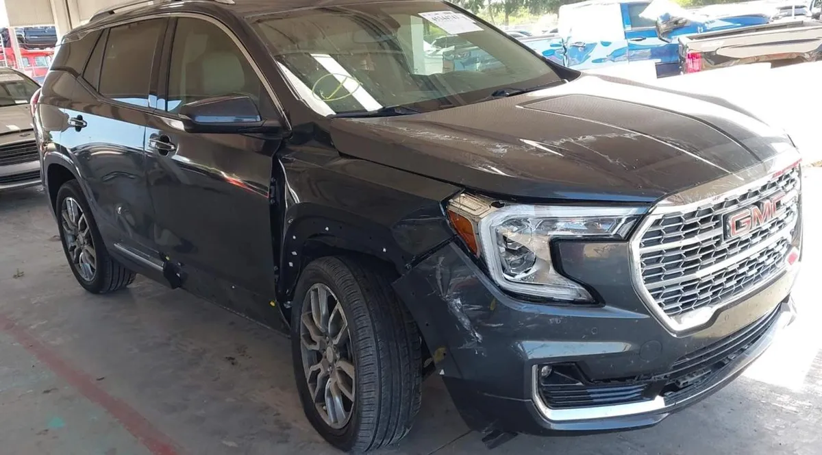 GMC TERRAIN DENALI 2022