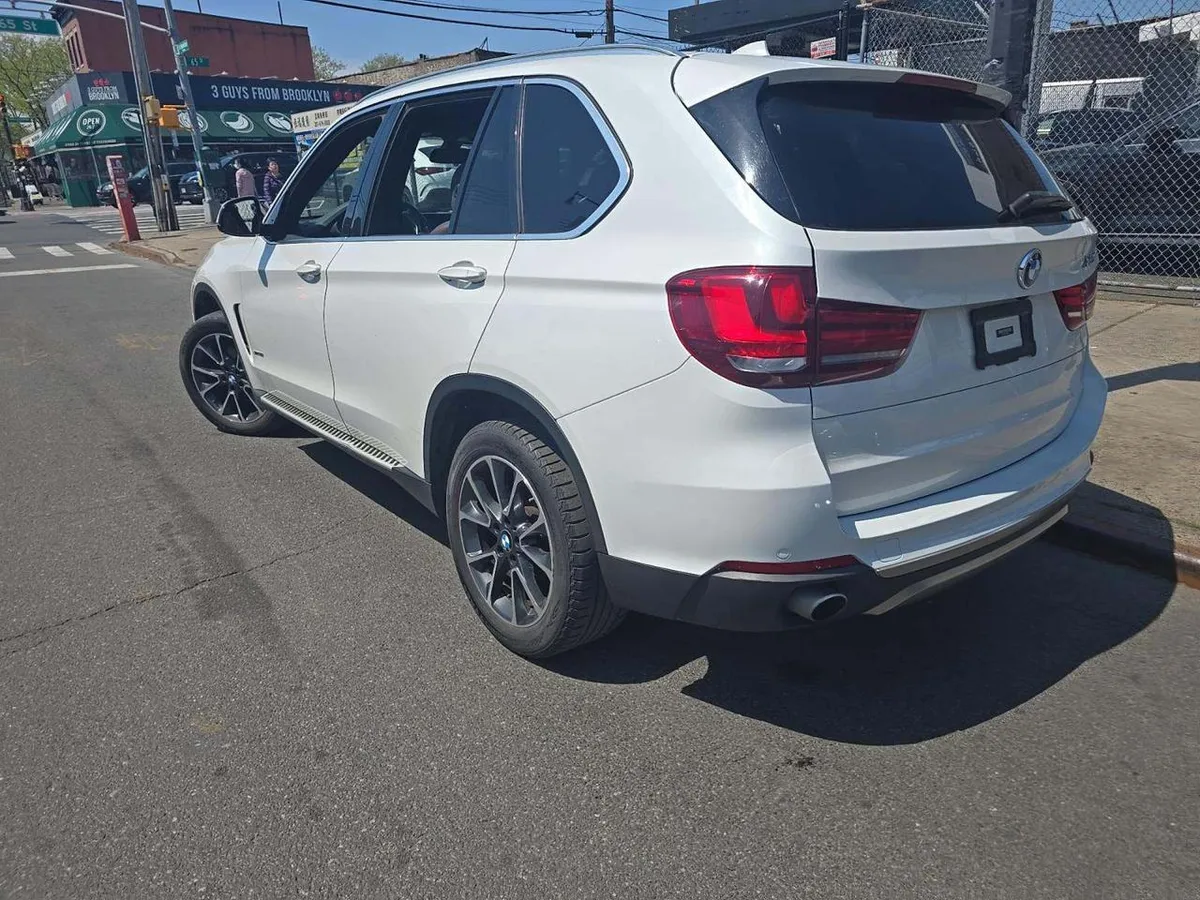 BMW X5 SPORTS ACTIVITY VEHICLE 2017