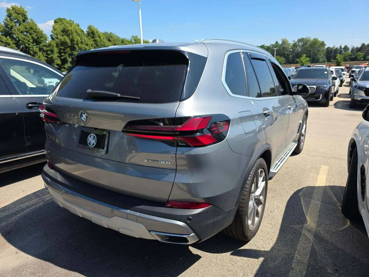 BMW X5 SPORTS ACTIVITY VEHICLE 2024