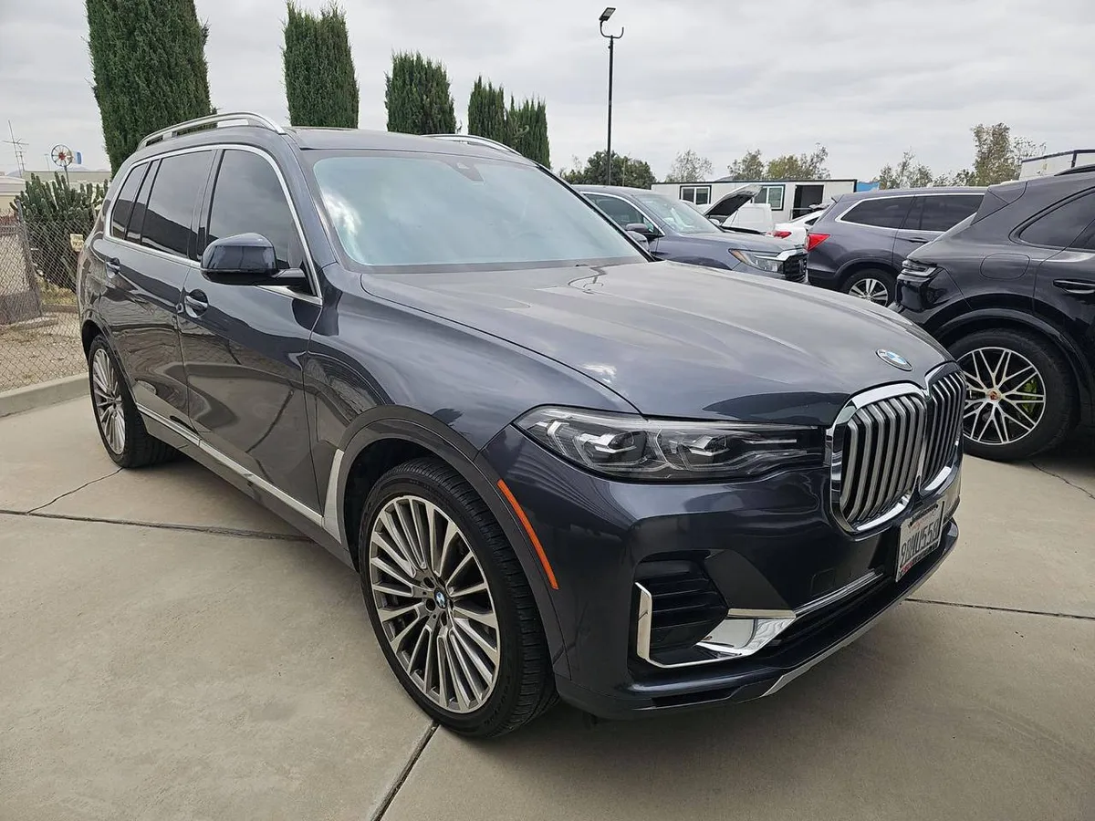 BMW X7 SPORTS ACTIVITY VEHICLE 2022