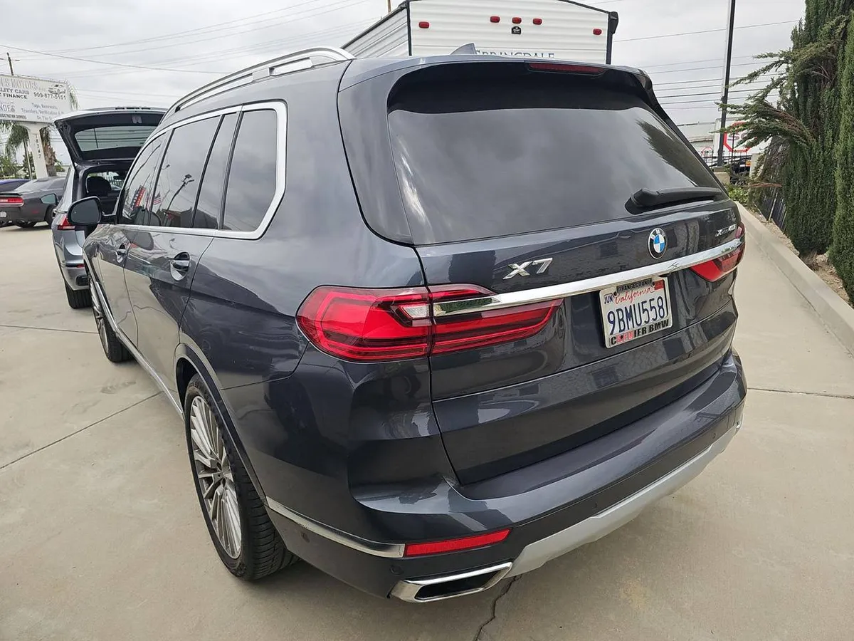 BMW X7 SPORTS ACTIVITY VEHICLE 2022