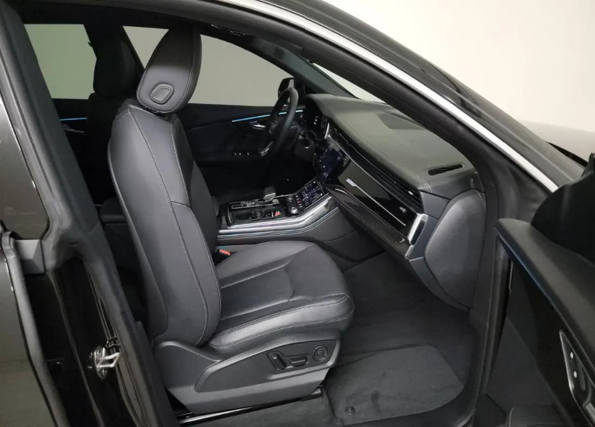 AUDI Q8 PREMIUM PLUS 2024
