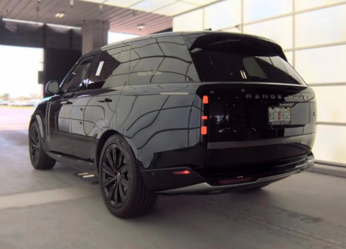 LAND ROVER ROVER RANGE ROVER SE 2023