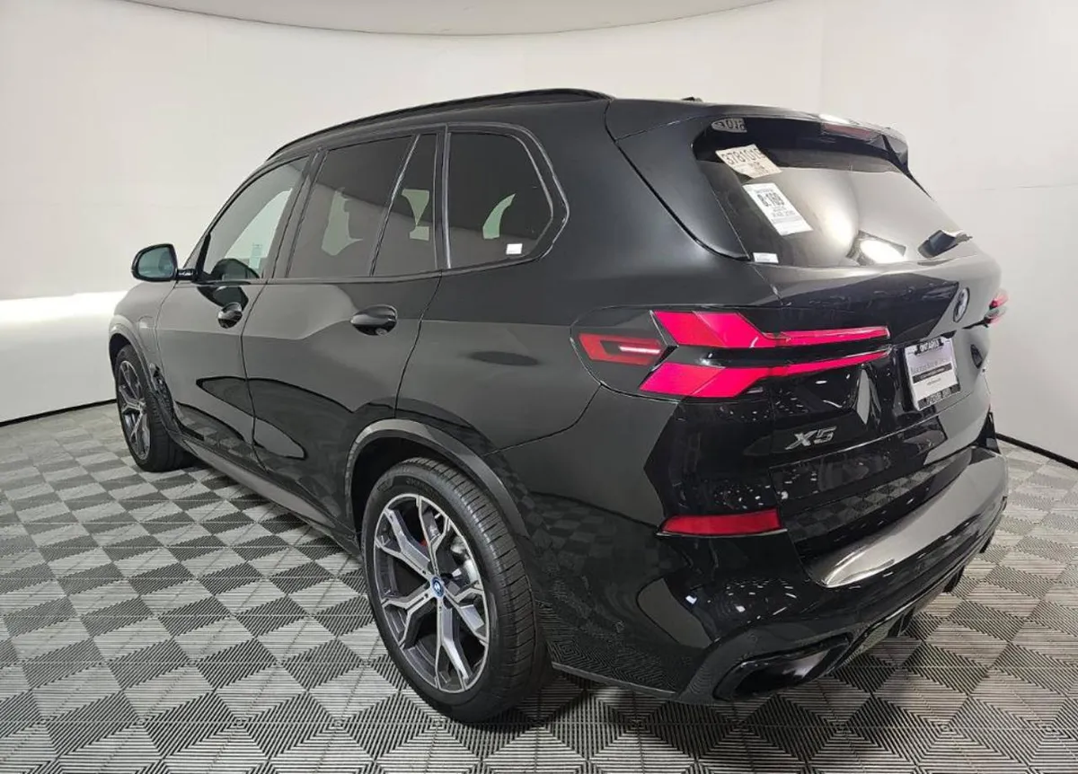 BMW X5 SPORTS HYBRID M 2024