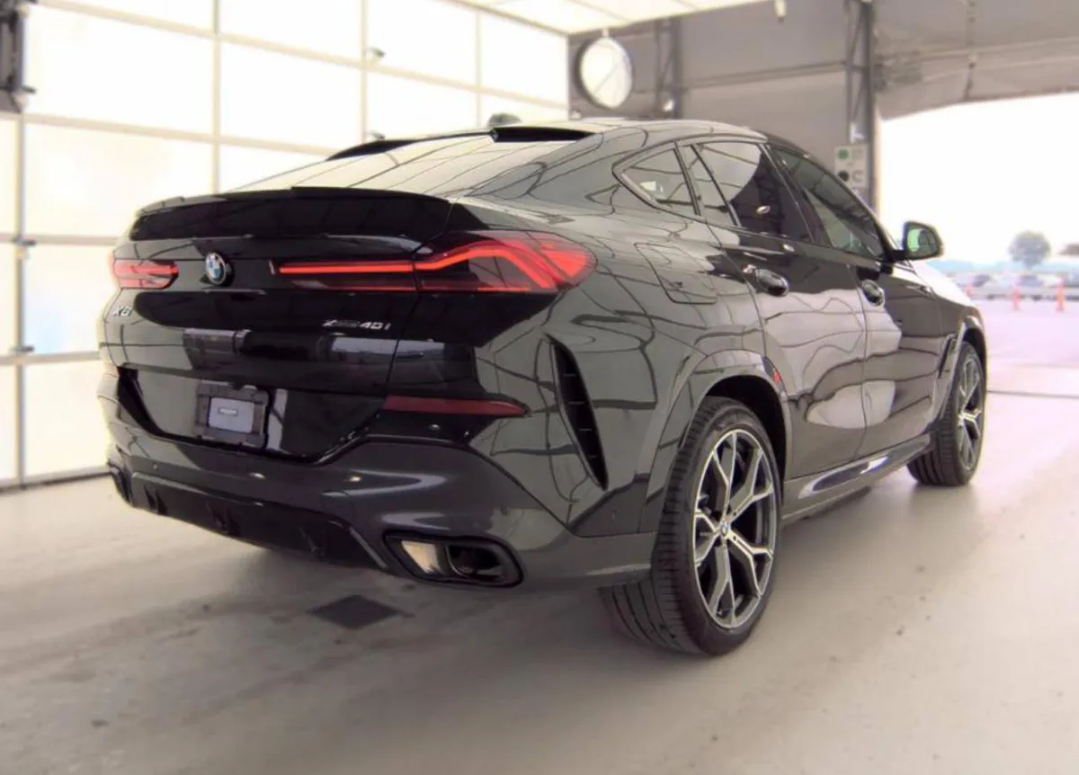 BMW X6 SPORTS ACTIVITY COUPE 2024