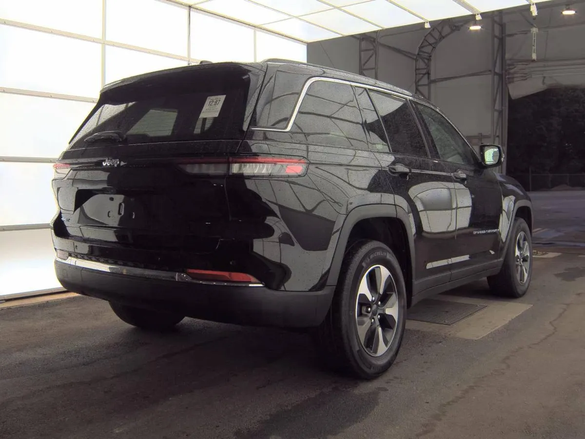 JEEP GRAND CHEROKEE 4XE 2023
