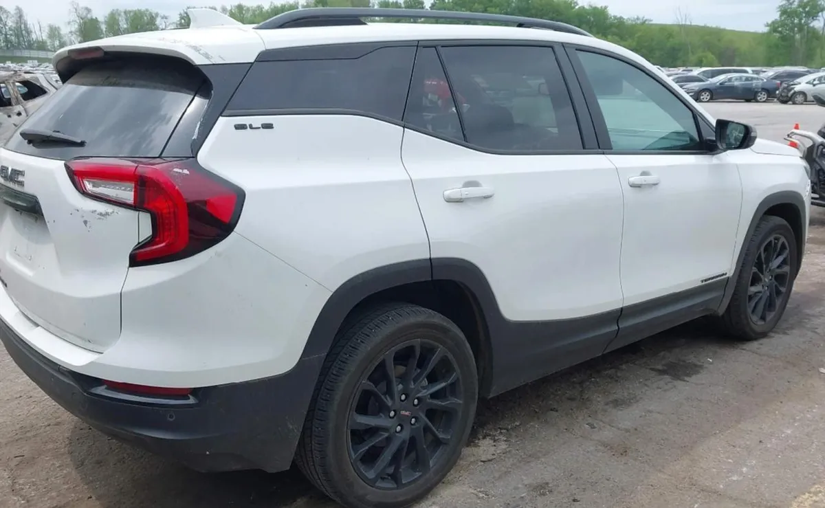 GMC TERRAIN SLE 2024