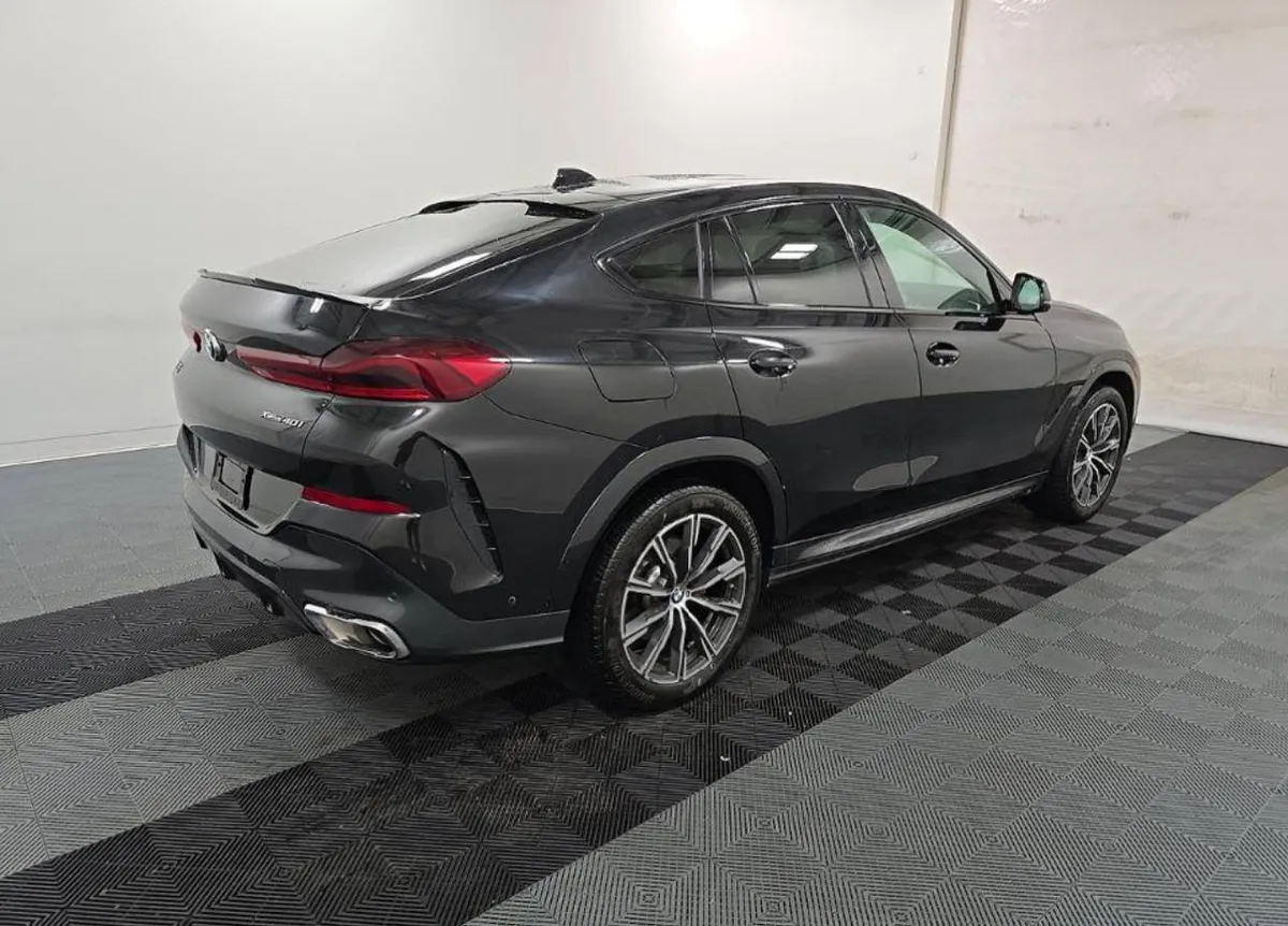BMW X6 SPORTS ACTIVITY COUPE 2023