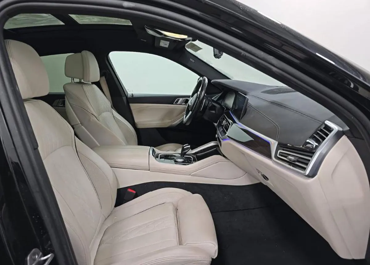 BMW X6 SPORTS ACTIVITY COUPE 2023