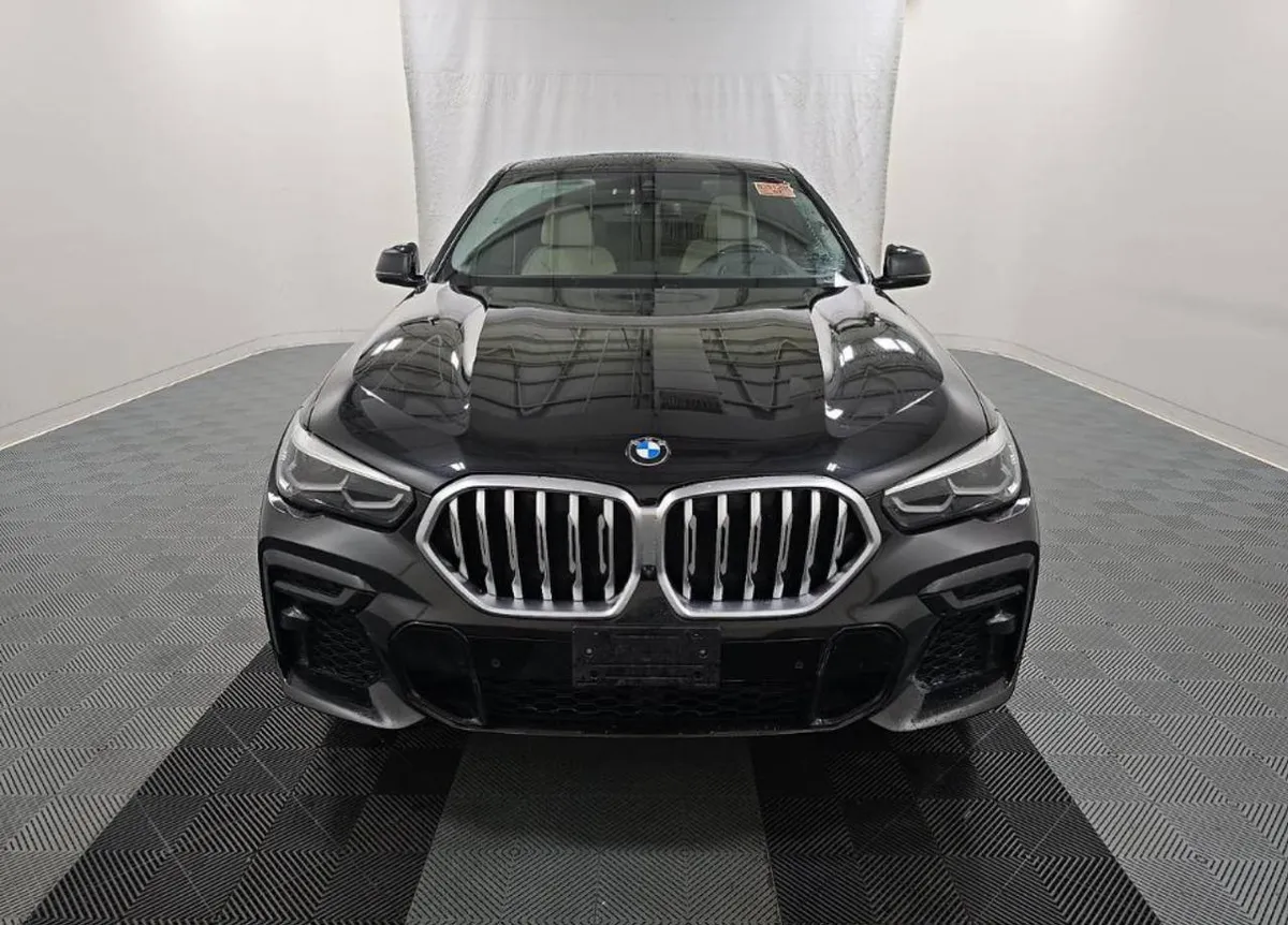 BMW X6 SPORTS ACTIVITY COUPE 2023