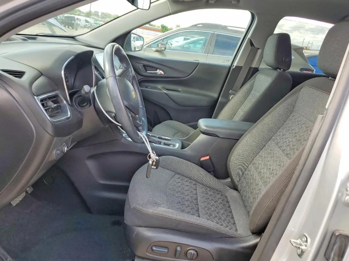 CHEVROLET EQUINOX КОНДИЦИОНЕР ПОДОГРЕВ ПЕРЕДНИХ СИДЕНИЙ КРУИЗ-КОНТРОЛЬ МУЛЬТИРУЛЬ КАМЕРА ЗАДНЕГО ВИДА ДАТЧИКИ ПАРКОВКИ 2022