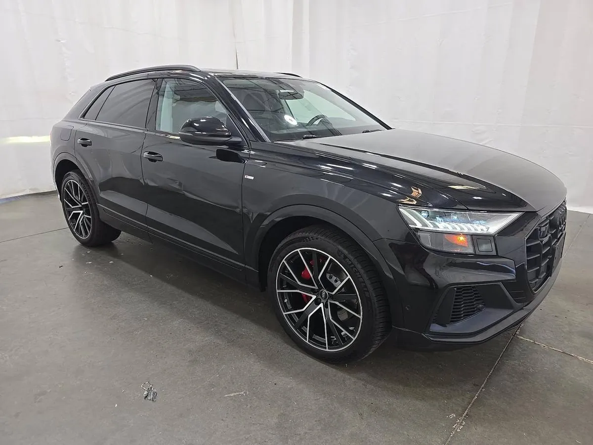 AUDI Q8 PREMIUM PLUS 2023