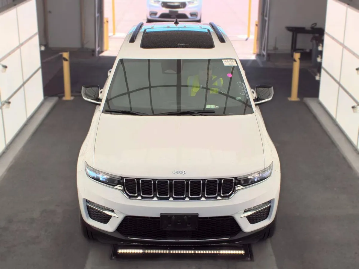 JEEP GRAND CHEROKEE 4XE 2024