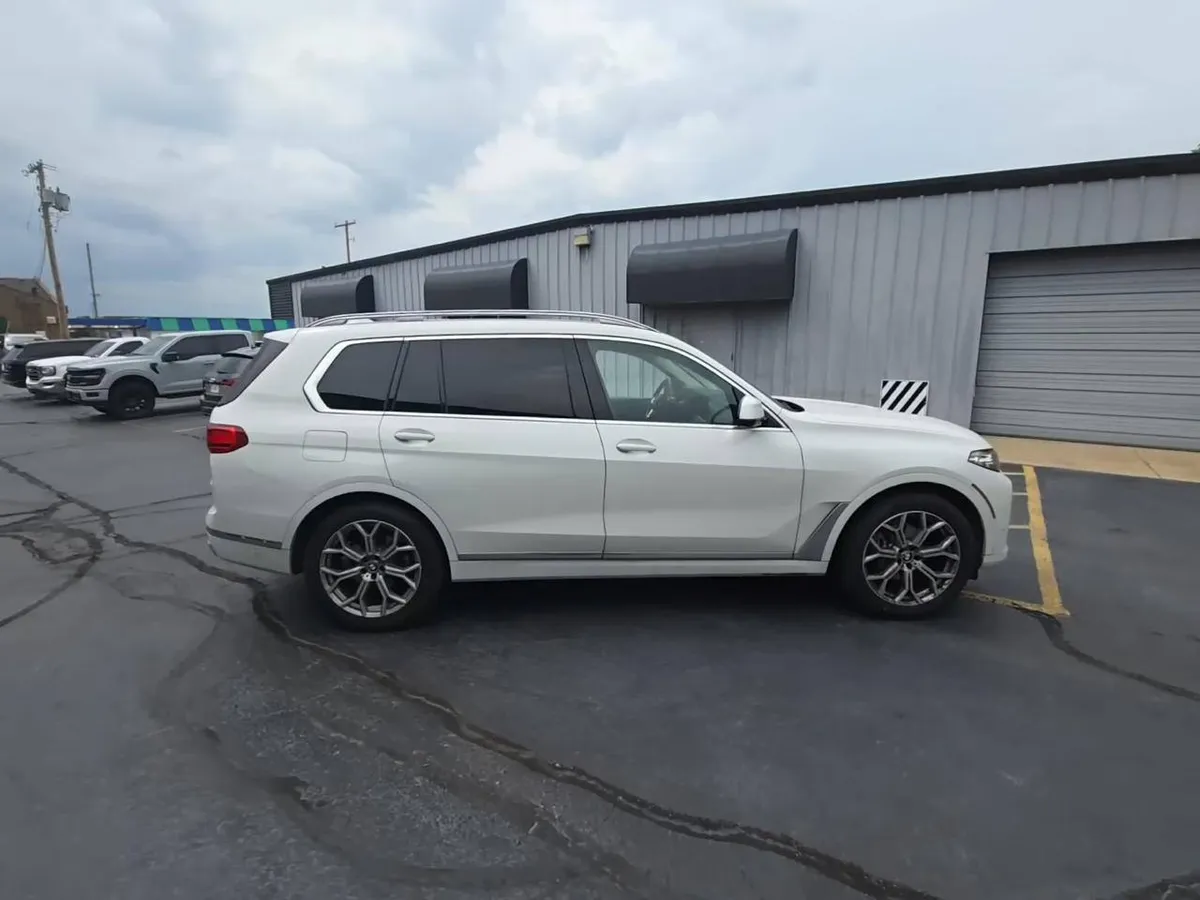 BMW X7 SPORTS ACTIVITY VEHICLE 2022