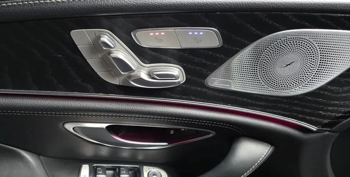 MERCEDES-BENZ CLS300D 2022