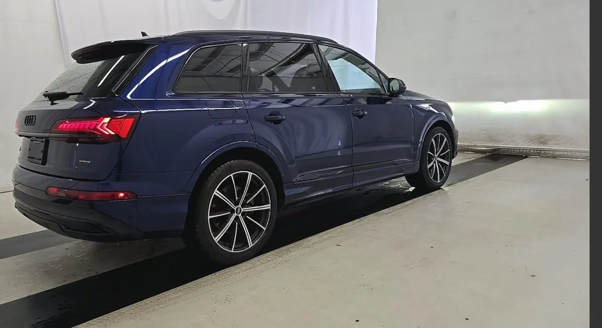 AUDI Q7 PRESTIGE 2023