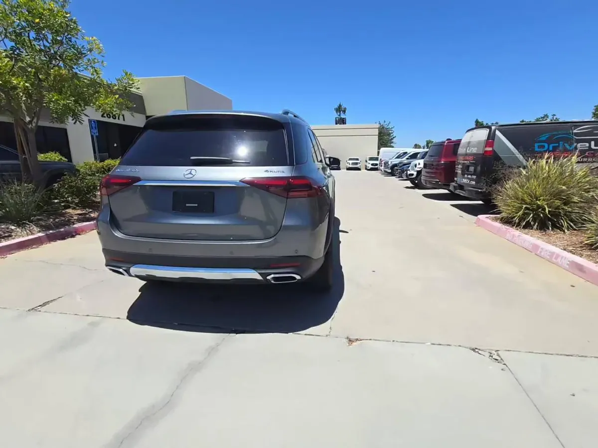 MERCEDES-BENZ GLE 450E 2024