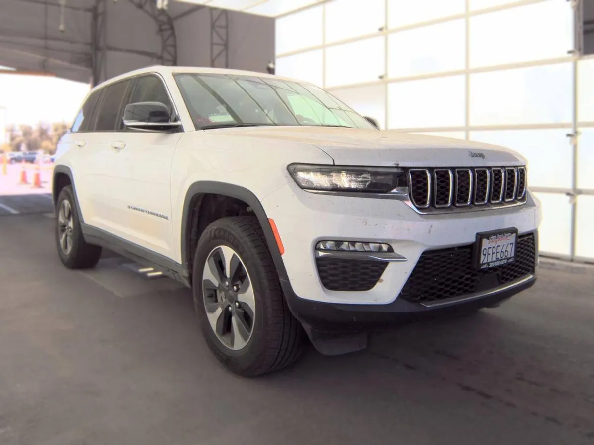 JEEP GRAND CHEROKEE 4XE 2023