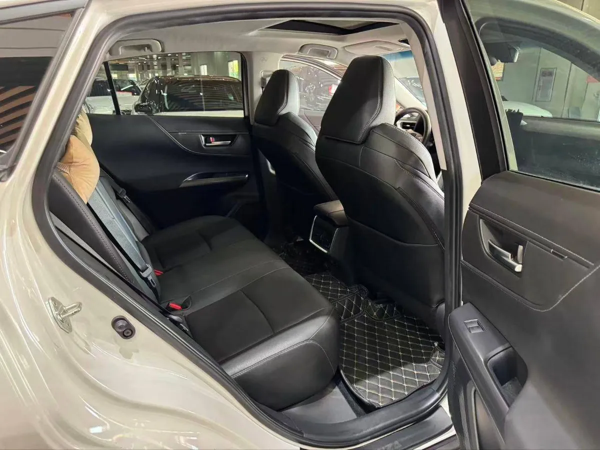 TOYOTA VENZA LUXURY EDITION КОЖА ПАНОРАМА 360 ВСЁ ВКЛЮЧЕНО 2023