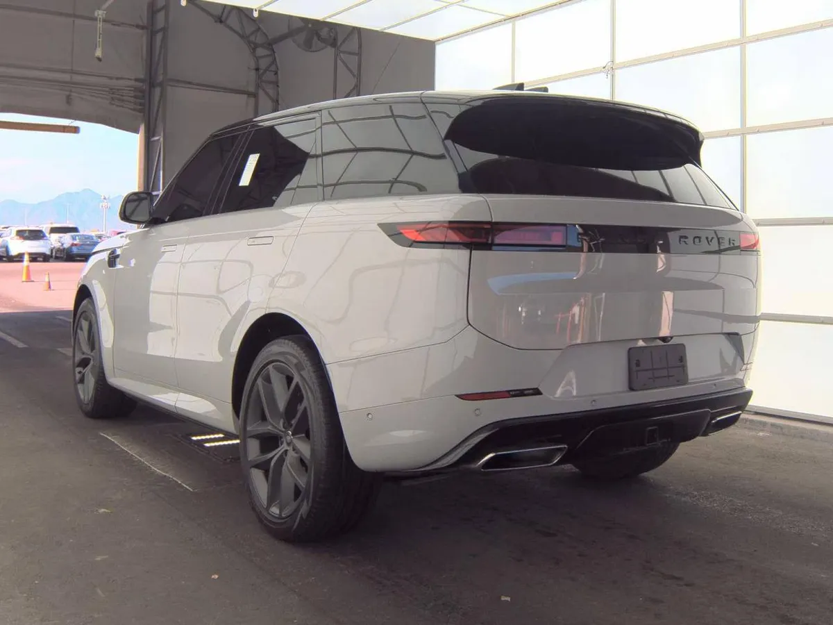 LAND ROVER RANGE ROVER SPORT SE 2023