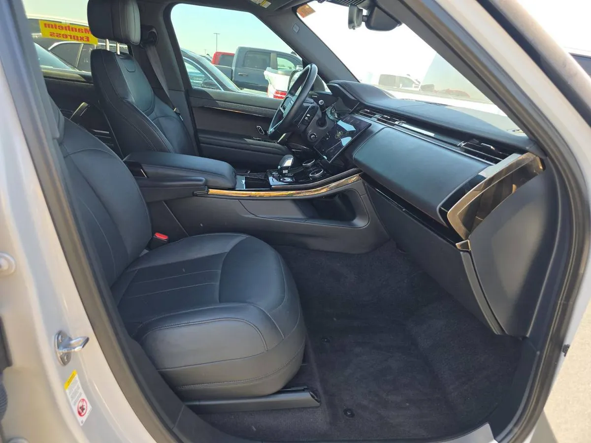 LAND ROVER RANGE ROVER SPORT SE 2023