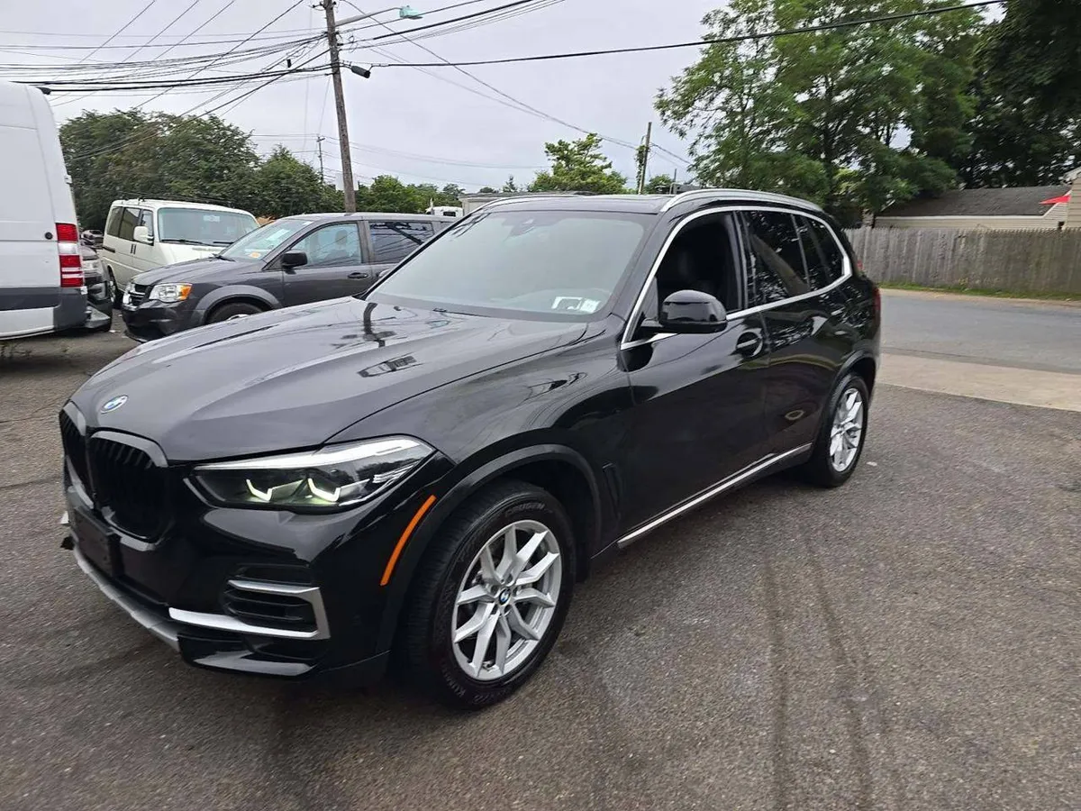 BMW X5 SPORTS ACTIVITY VEHICLE 2023