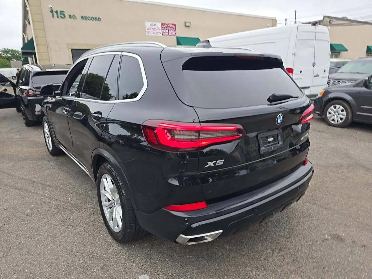 BMW X5 SPORTS ACTIVITY VEHICLE 2023