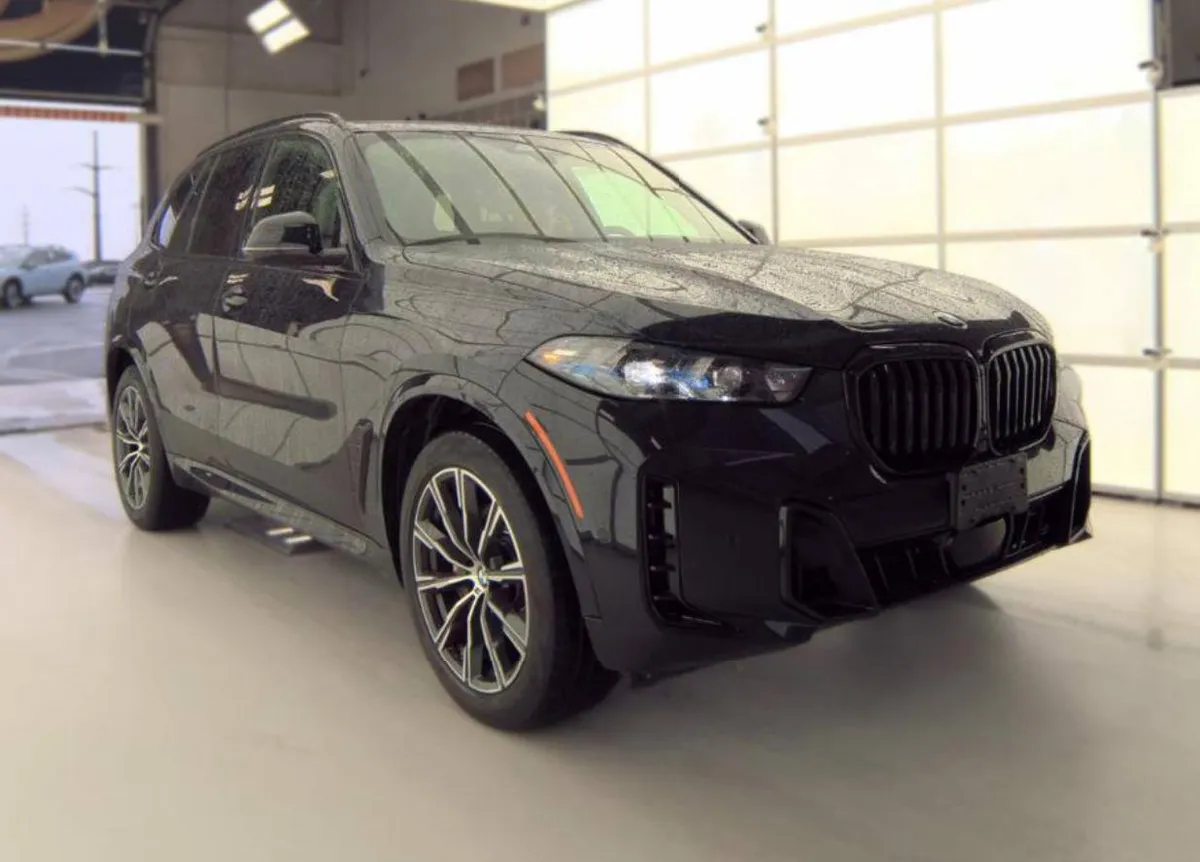 BMW X5 SPORTS ACTIVITY VEHICLE 2024