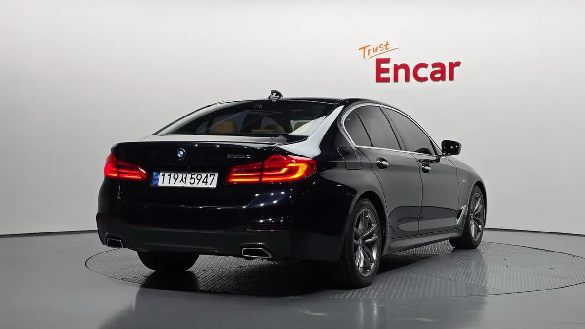 BMW 5 SERIES 2017