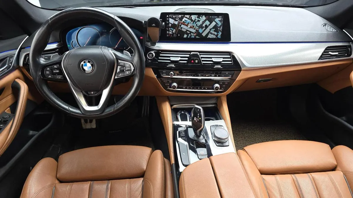 BMW 5 SERIES 2017
