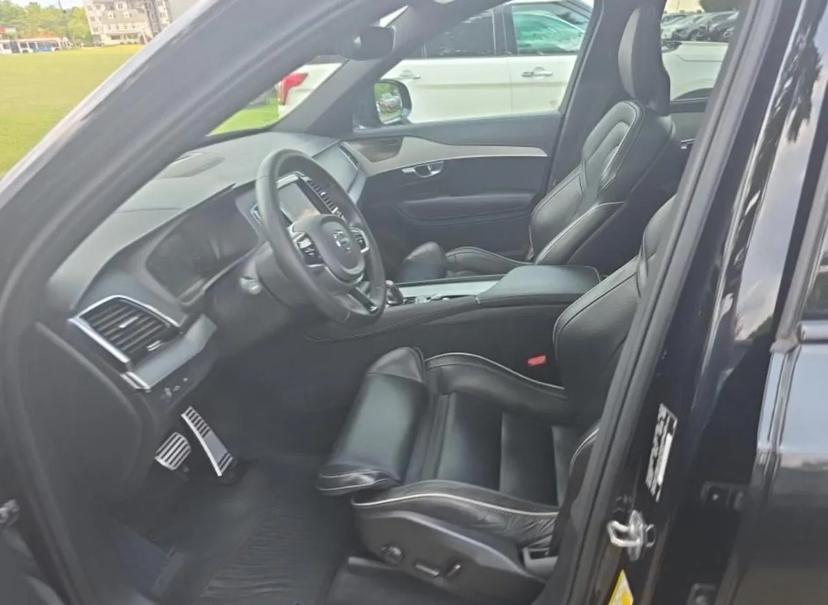 VOLVO XC90 RECHARGE T8 R-DESIGN 2022