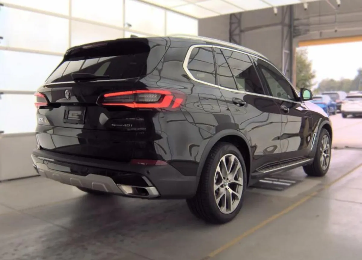 BMW X5 SPORTS ACTIVITY VEHICLE 2023
