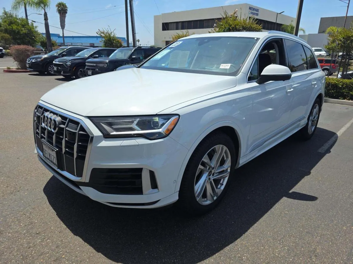 AUDI Q7 PRESTIGE 2023
