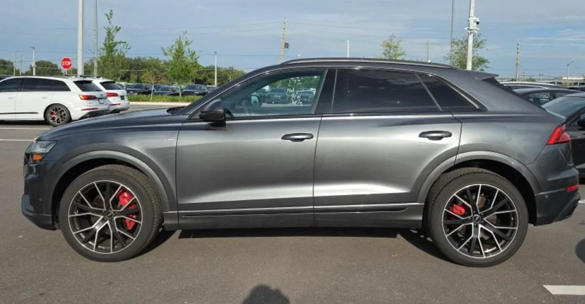 AUDI Q8 PREMIUM PLUS 2023