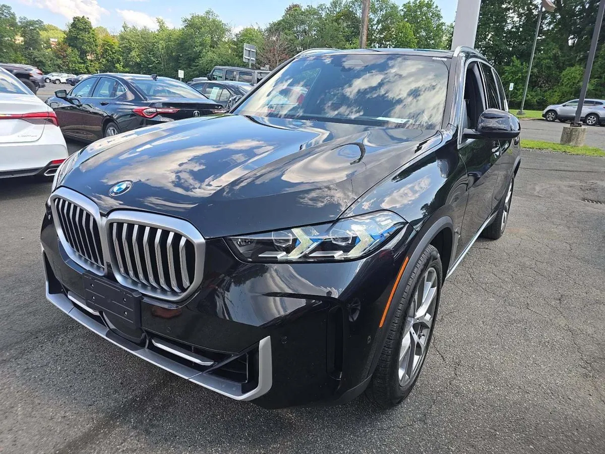 BMW X5 SPORTS ACTIVITY VEHICLE 2024
