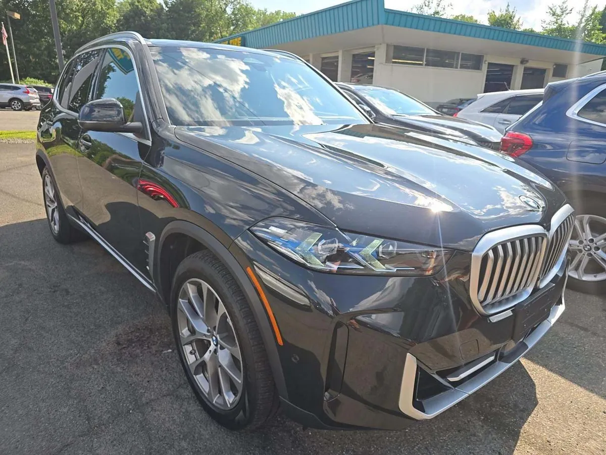 BMW X5 SPORTS ACTIVITY VEHICLE 2024