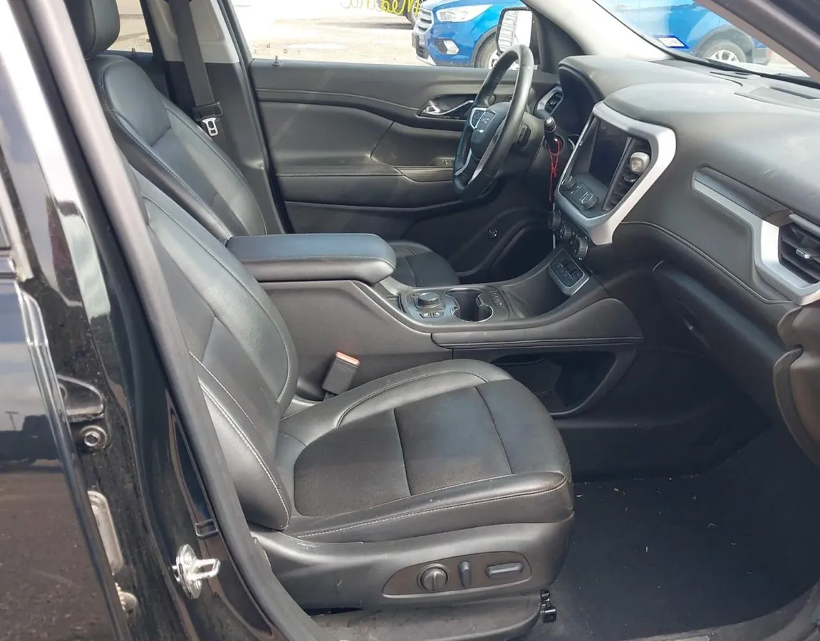 GMC ACADIA SLT 2023