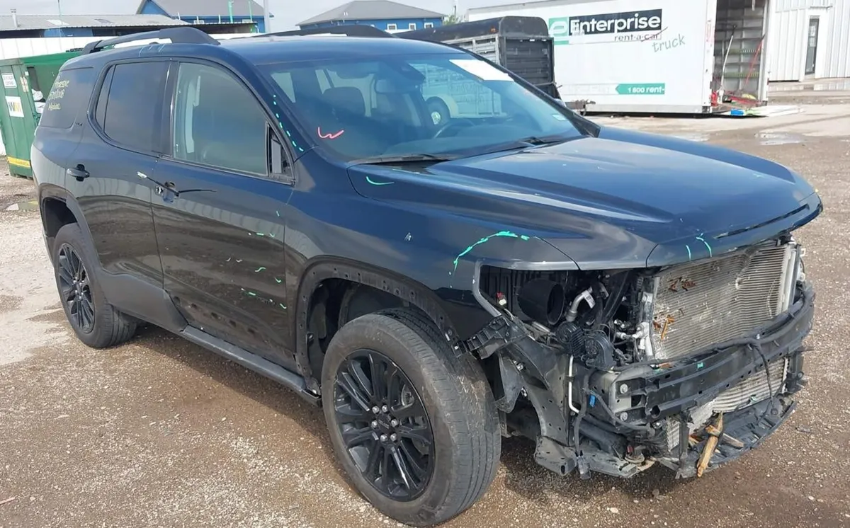 GMC ACADIA SLT 2023