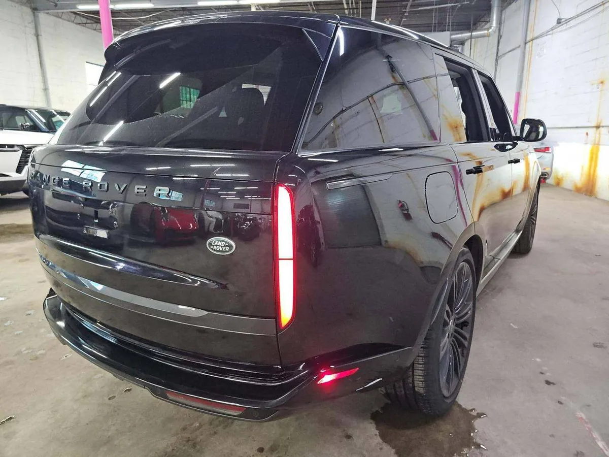 LAND ROVER ROVER RANGE ROVER SE 2023