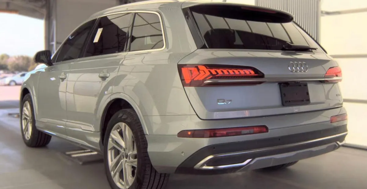 AUDI Q7 PREMIUM 2023