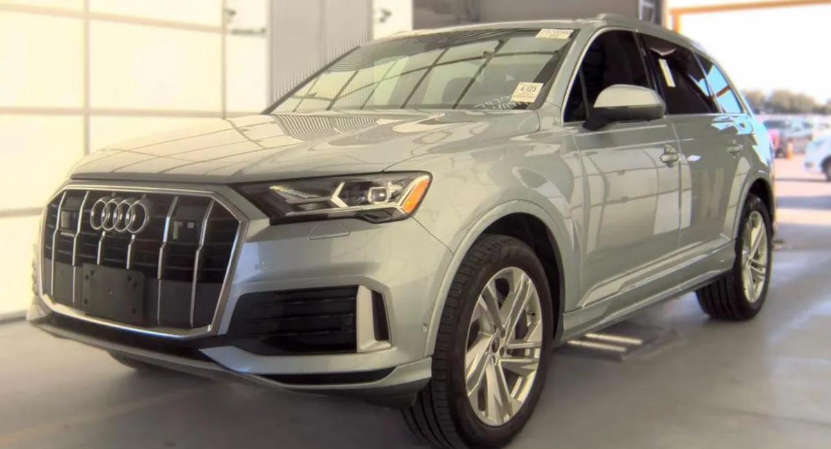 AUDI Q7 PREMIUM 2023