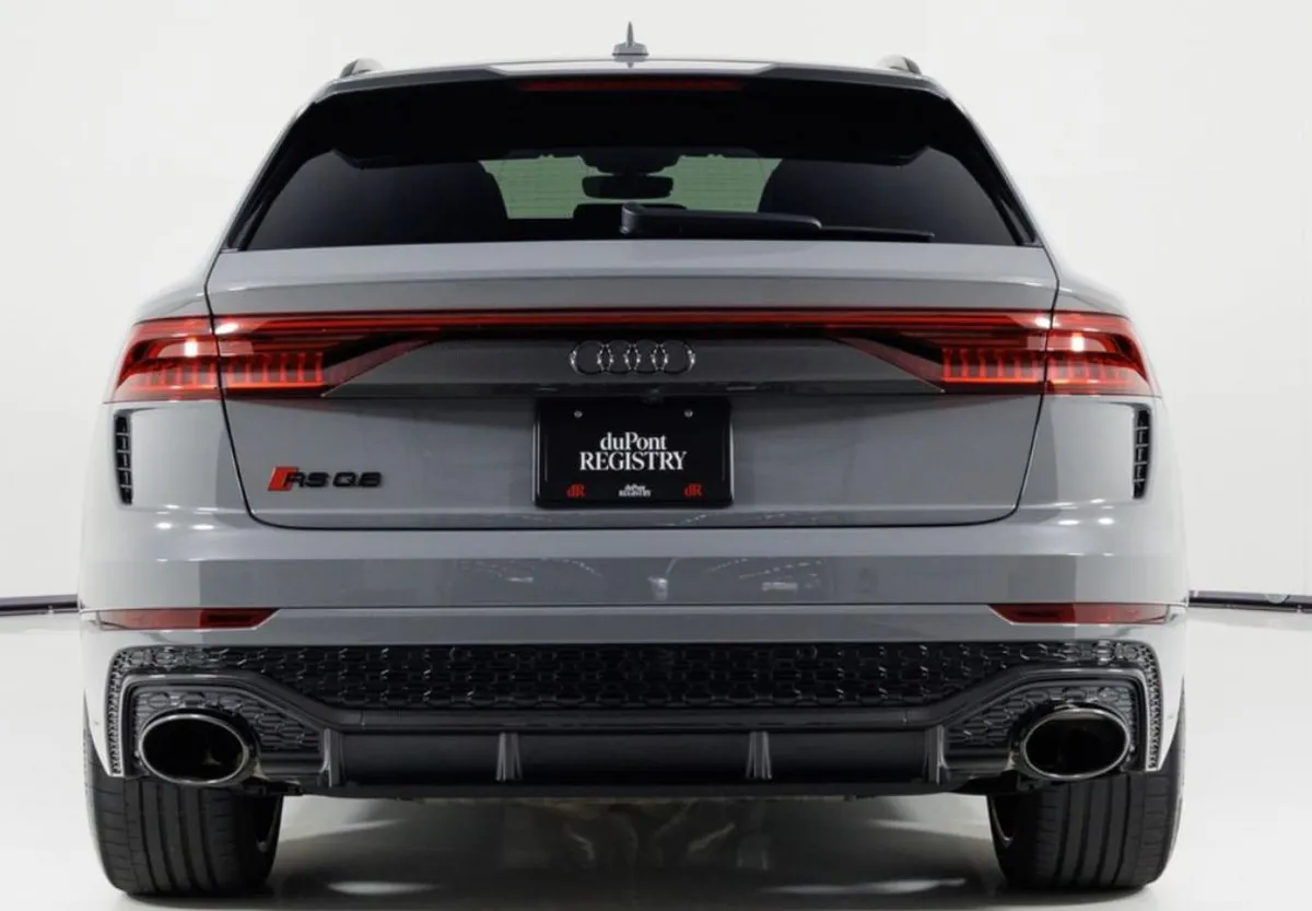AUDI Q8 22 ДИСКИ ПАНОРАМНАЯ КРЫША СПОРТИВНЫЕ СИДЕНЬЯ PLUS С ВЕНТИЛЯЦИЕЙ И МАССАЖЕМ ПОДОГРЕВ РУЛЯ АДАПТИВНЫЙ 2023