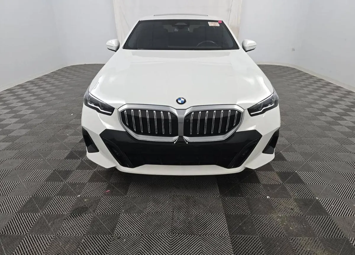 BMW 5 SERIES SEDAN 530I 2024