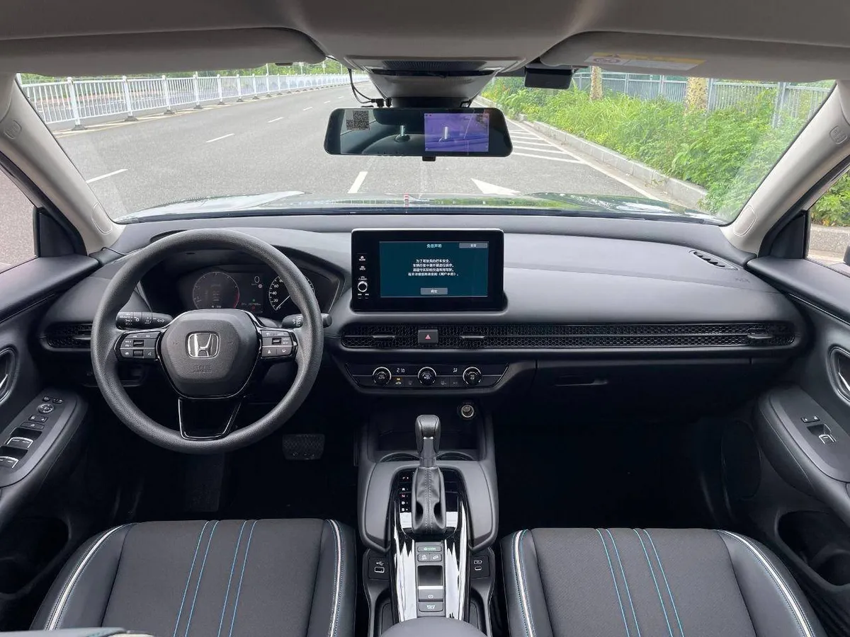 HONDA HR-V JINRUI EDITION КОЖА ПАНОРАМА 360 ПОДОГРЕВ ВСЕГО 2023